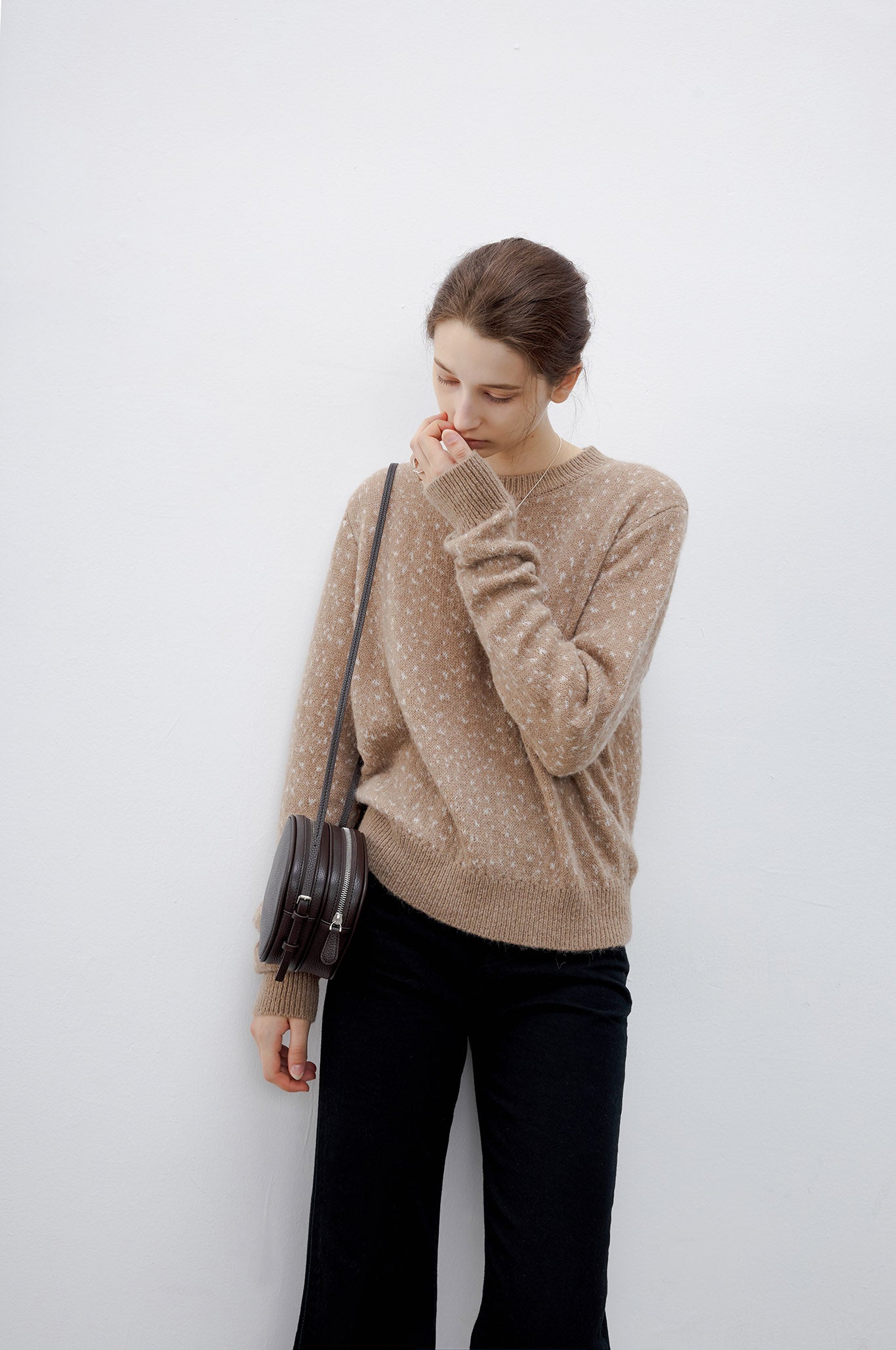 [tageechita] Wool blend jacquard crew neck knit