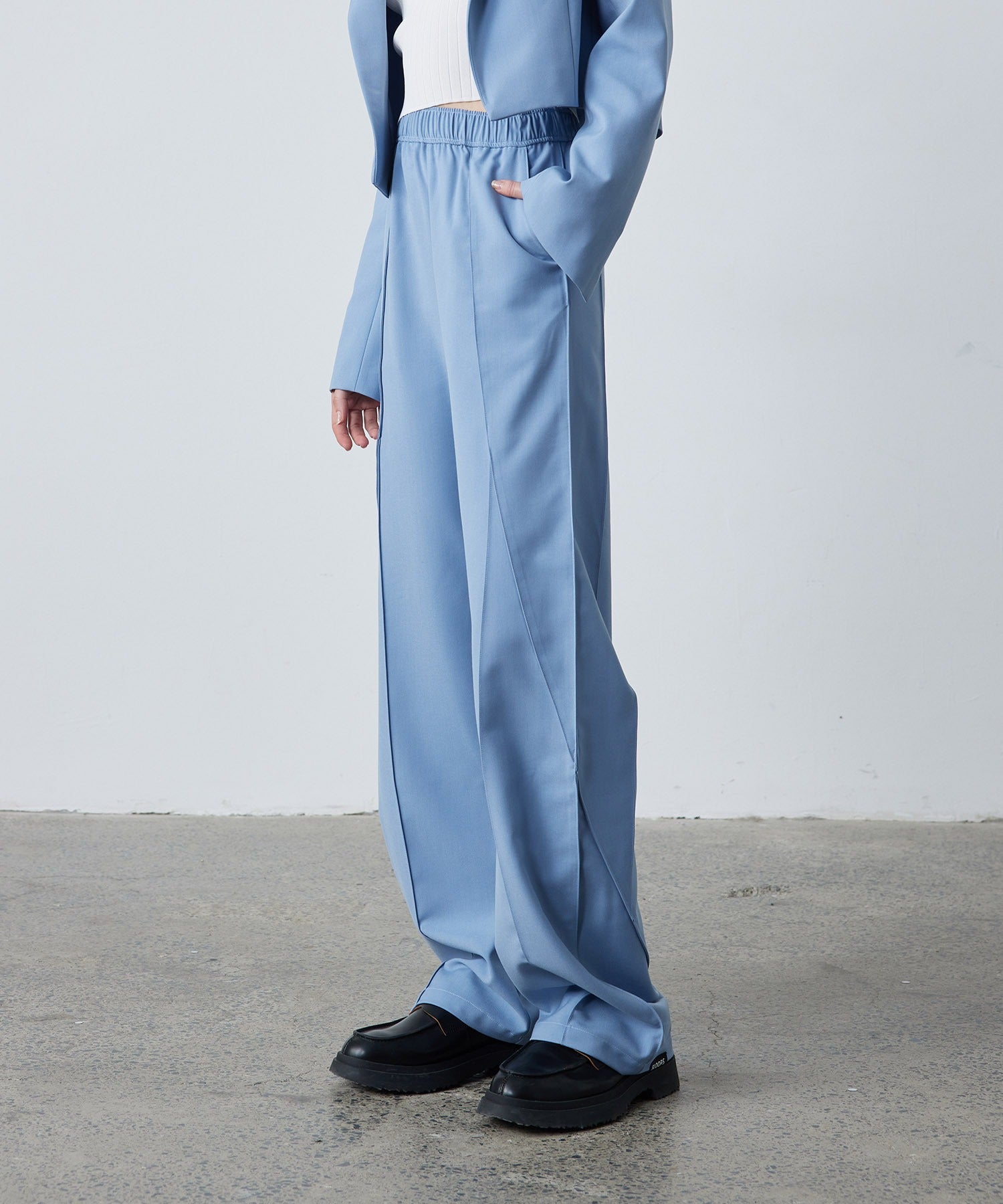 Panelled Easy Straight-Leg Pants