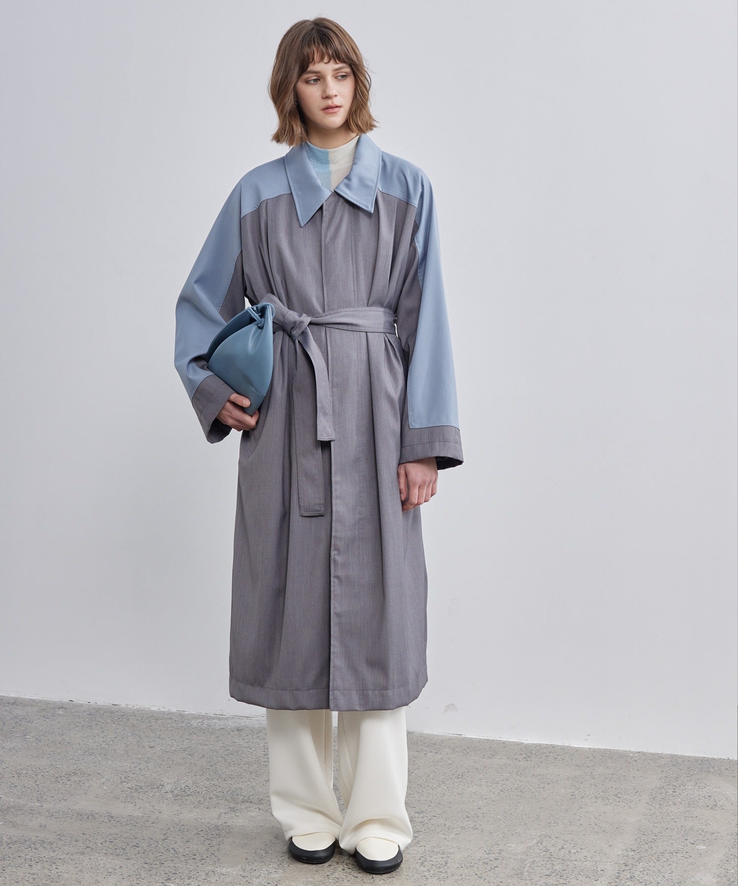 Oversized Bi-Color Raglan Sleeve Trench Coat