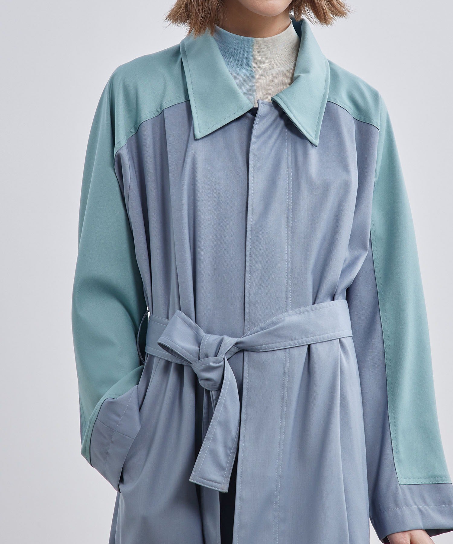 Oversized Bi-Color Raglan Sleeve Trench Coat