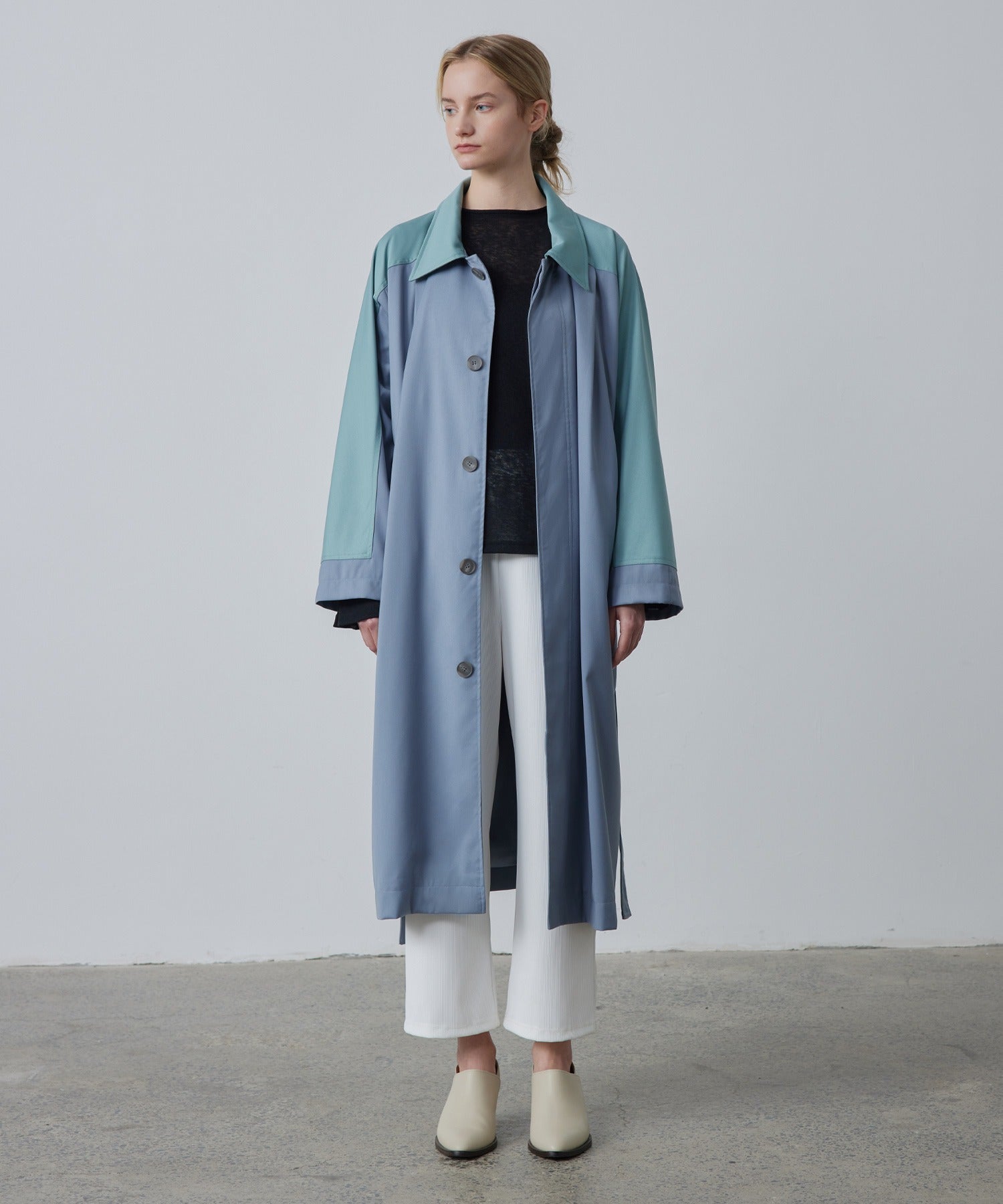 Oversized Bi-Color Raglan Sleeve Trench Coat