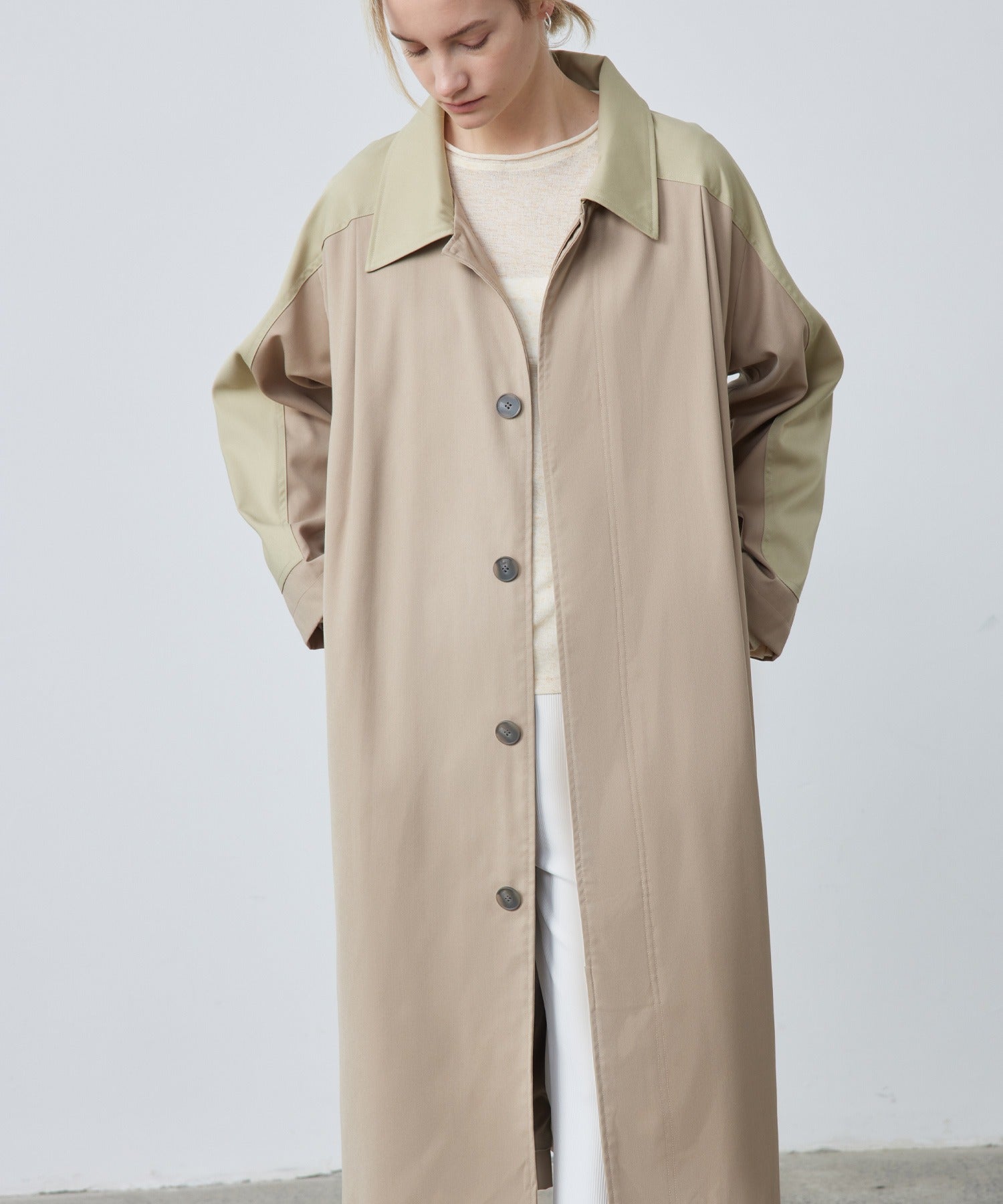 Oversized Bi-Color Raglan Sleeve Trench Coat