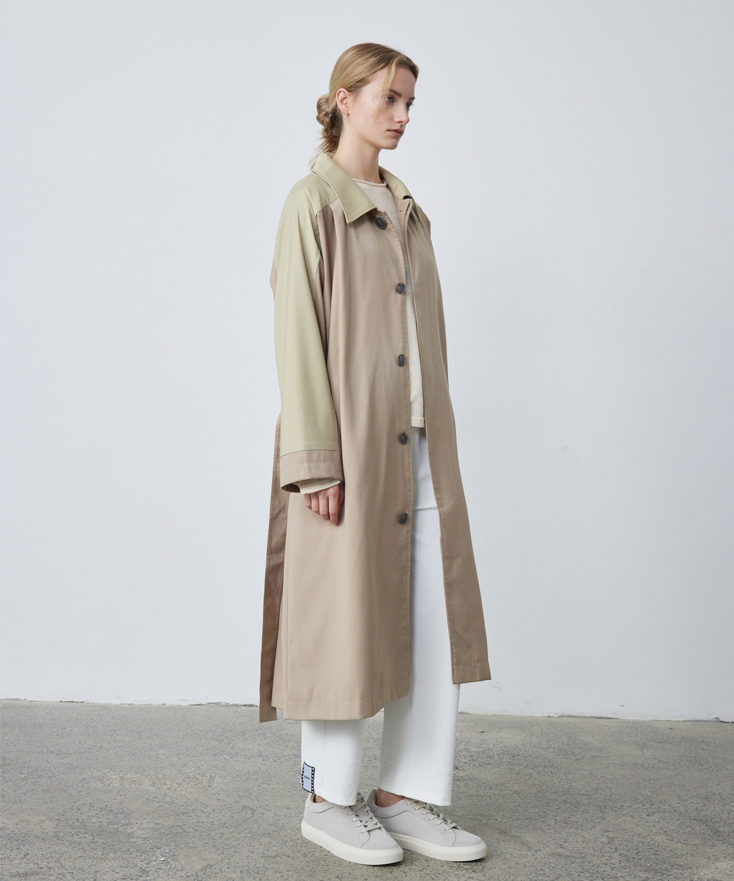 Oversized Bi-Color Raglan Sleeve Trench Coat