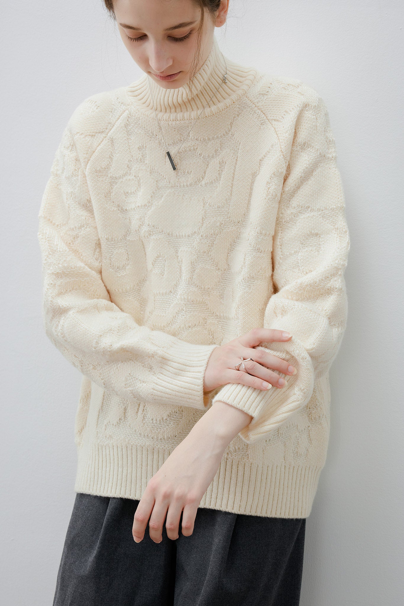 [tageechita] High neck jacquard design knit