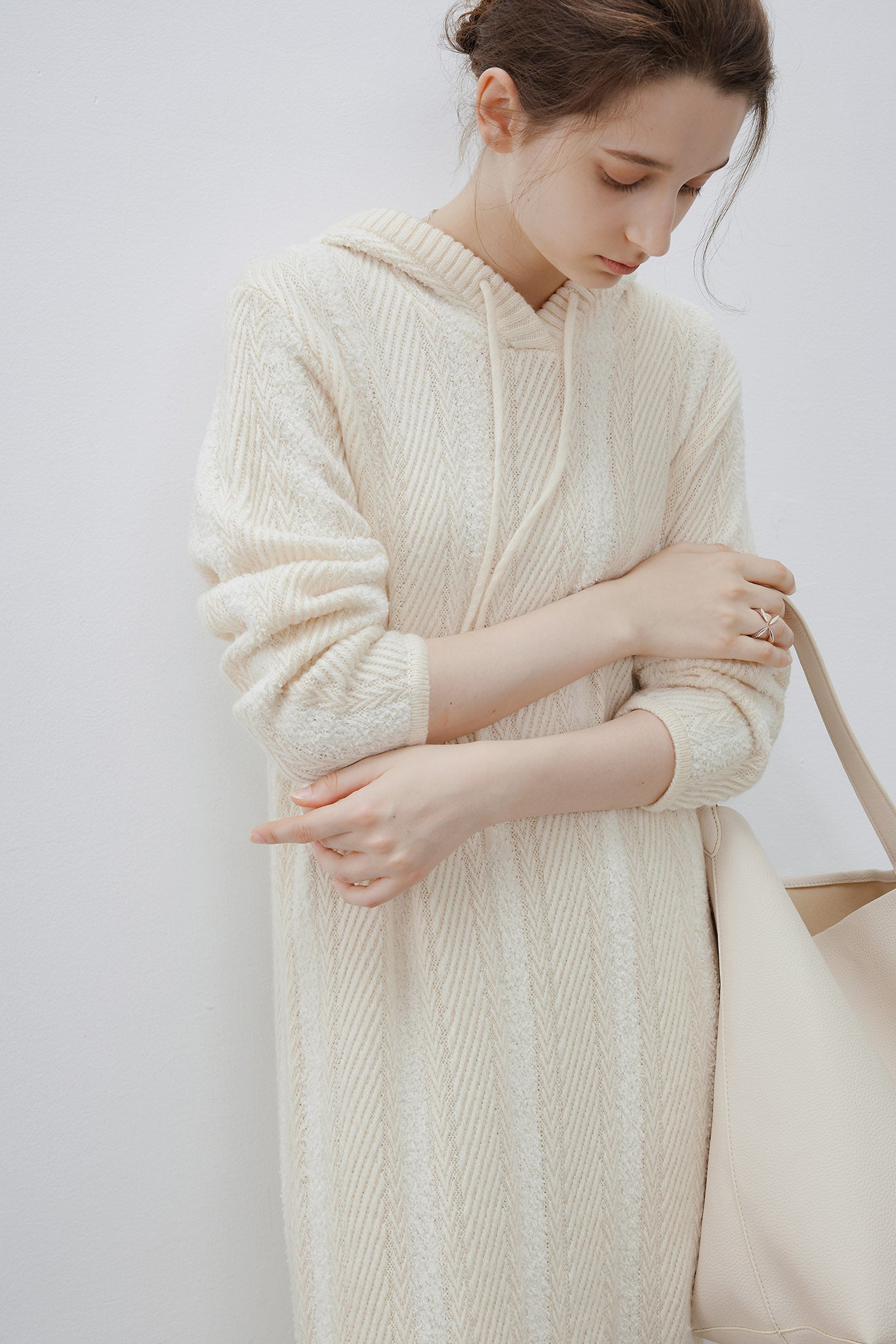 [tageechita] Hooded fringe knit dress