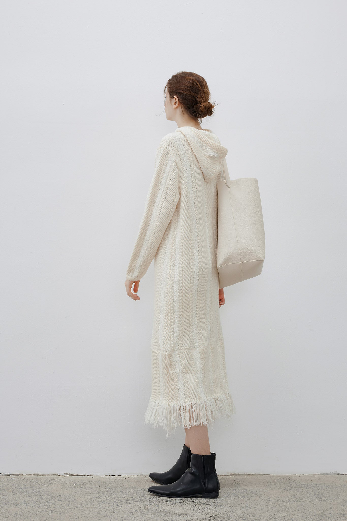 [tageechita] Hooded fringe knit dress