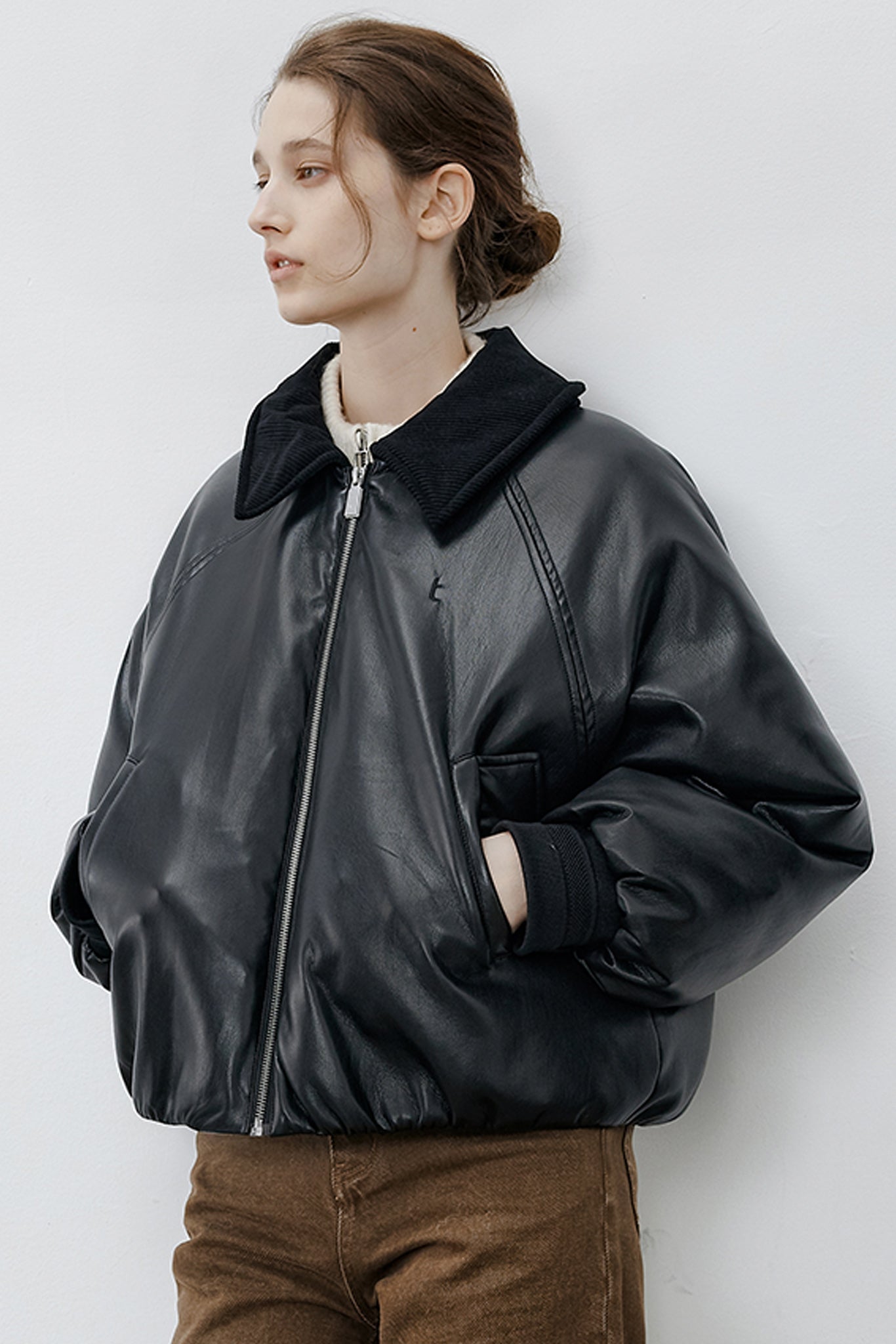 [tageechita] Faux leather flight blouson