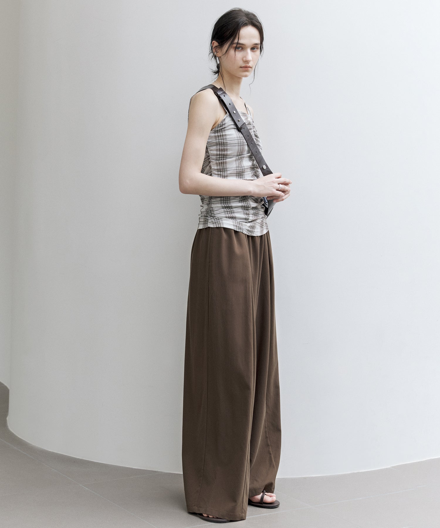 Ruched Checkered Sleeveless Top – Slim Fit Summer Blouse