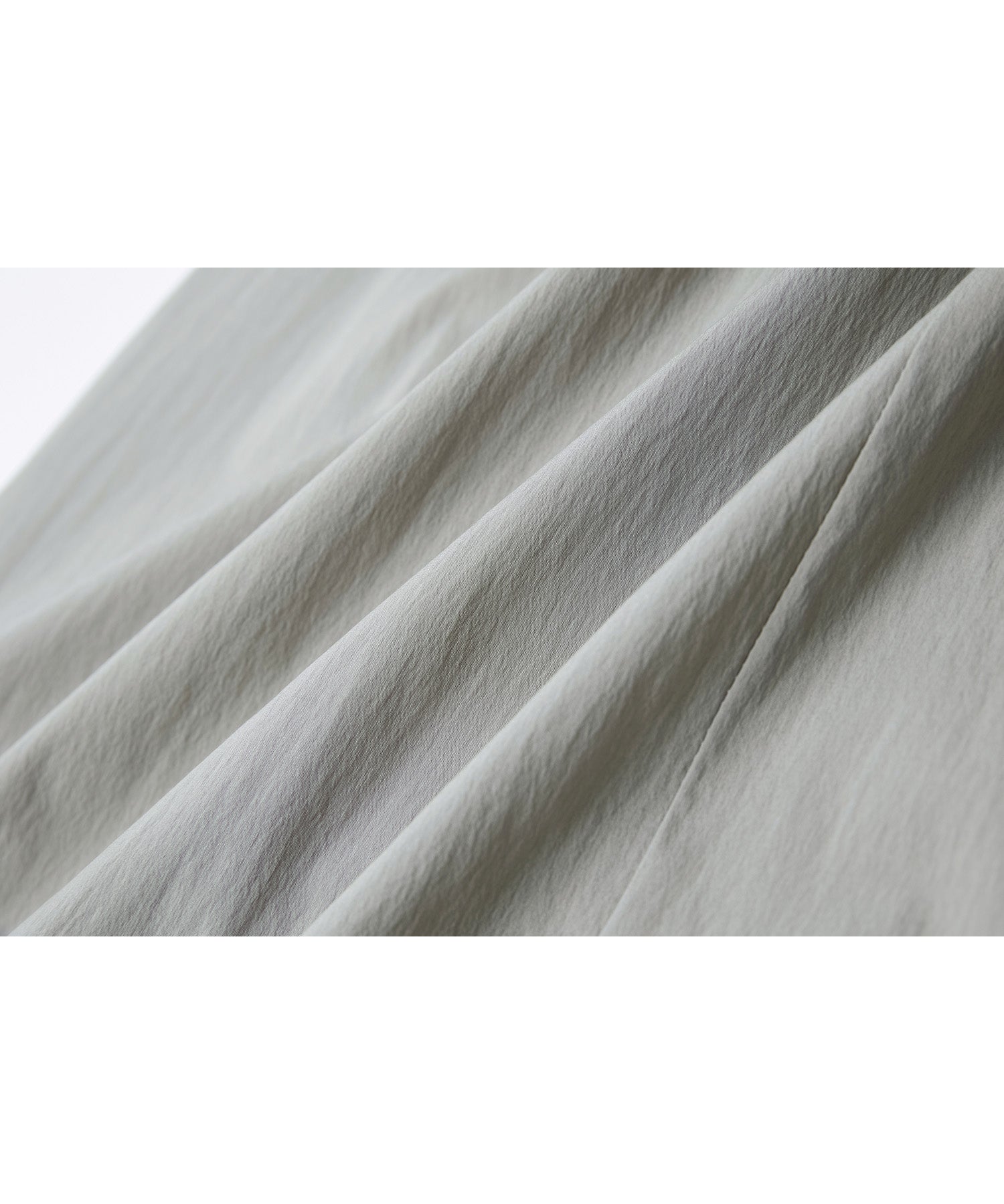 Mid-Rise A-Line Balloon Skirt with Pleated Utility Design