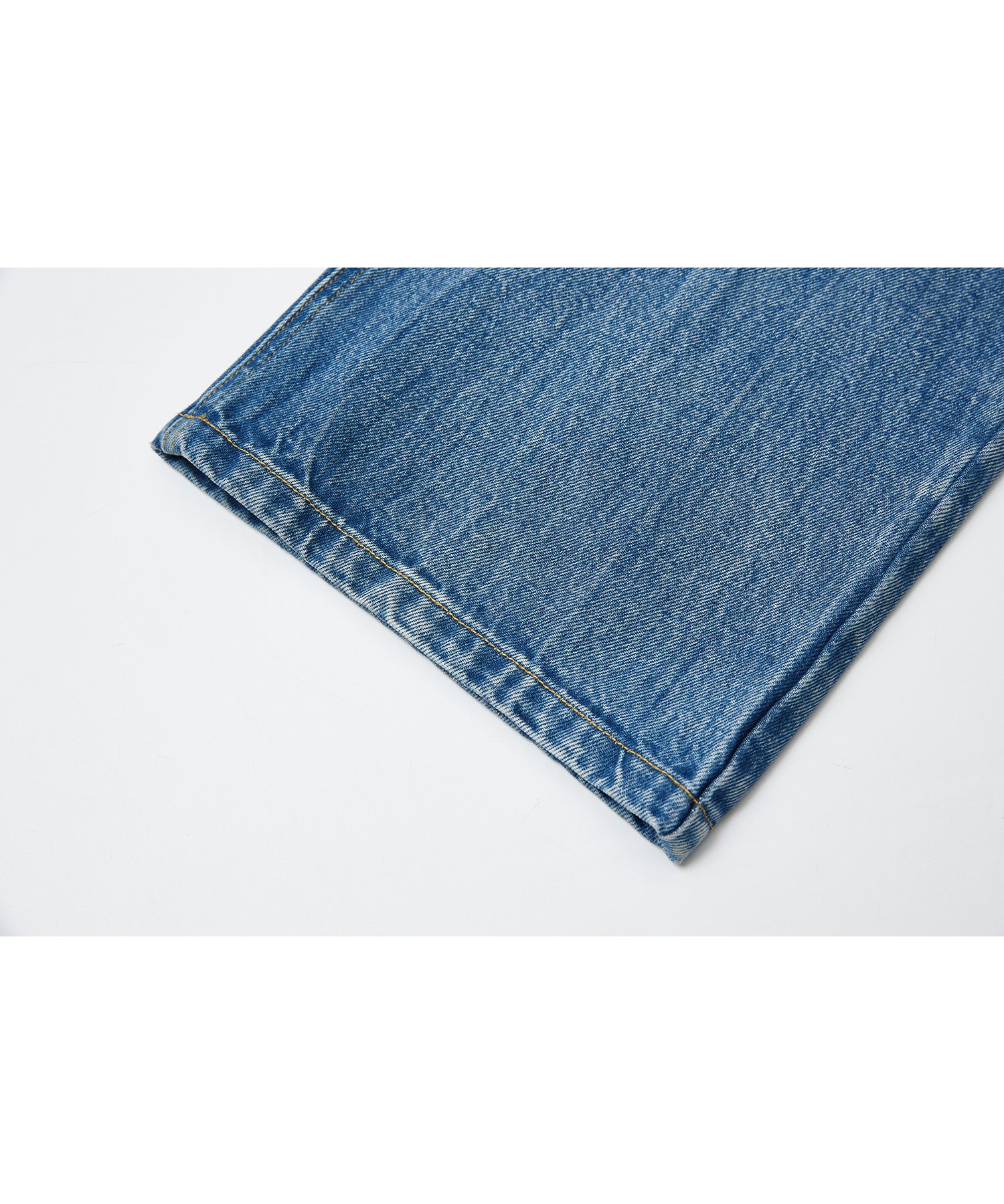 Water Ripple Wash Straight Jeans