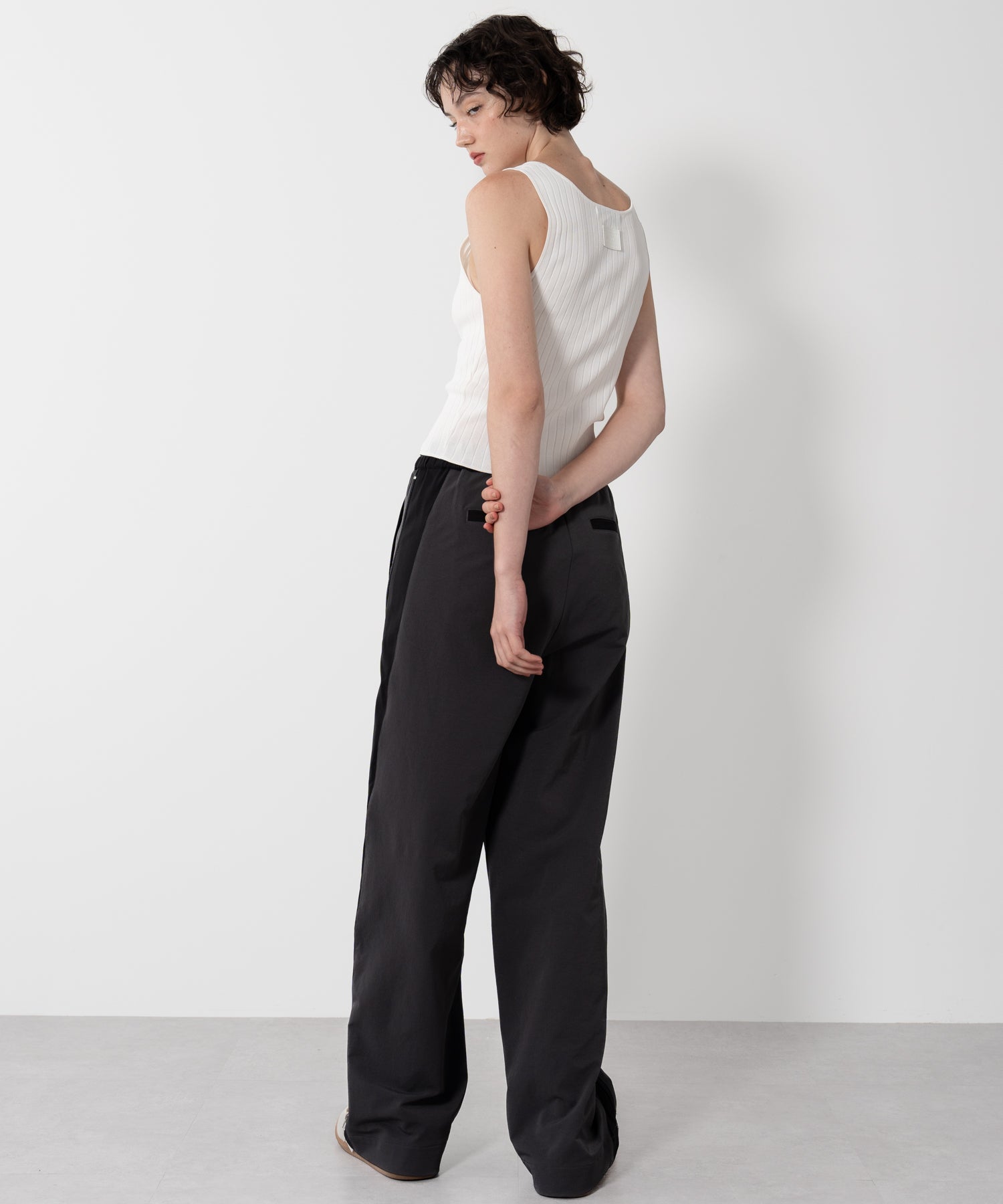 side-zip line track pants