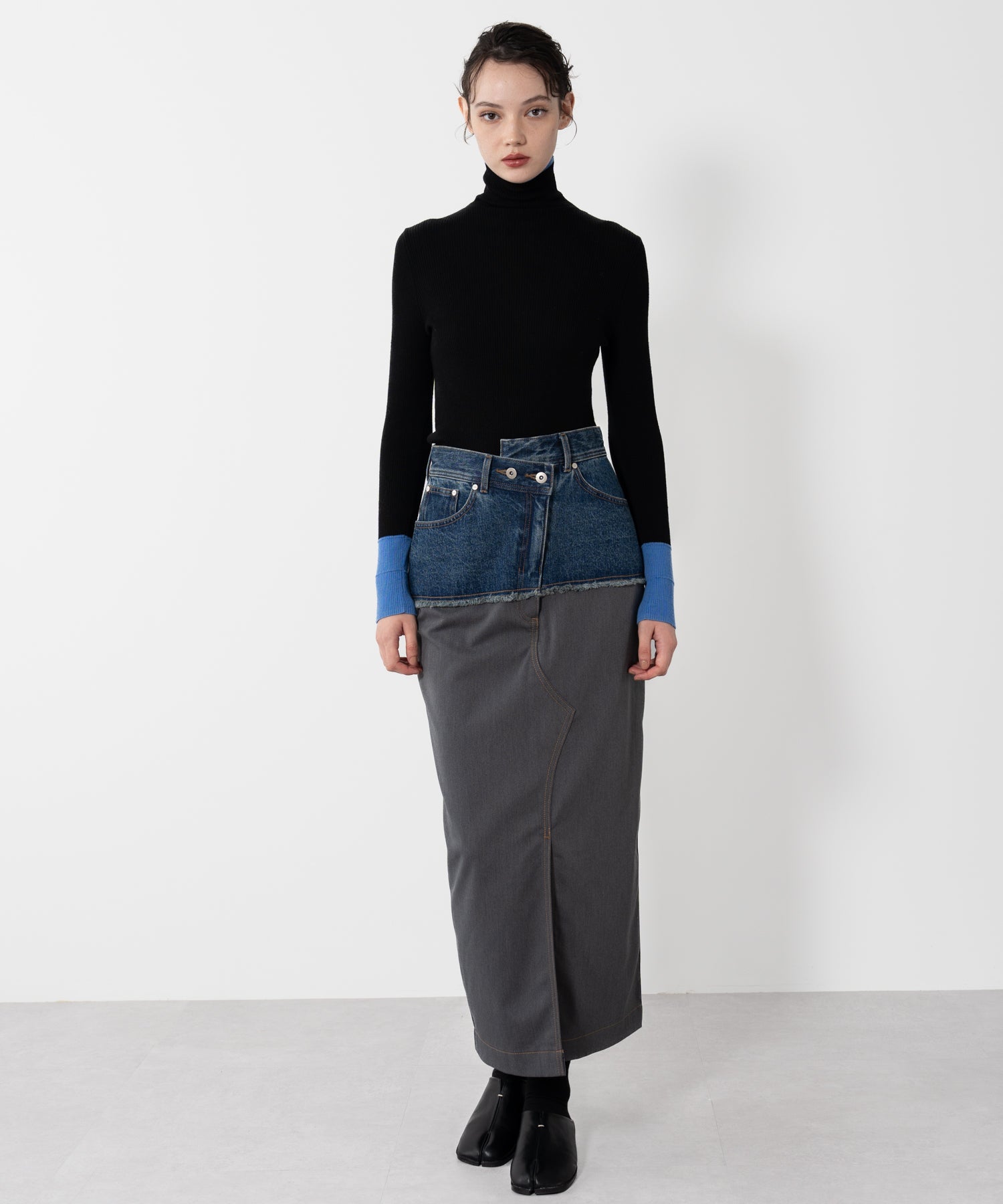 Denim Docking Fitted Skirt