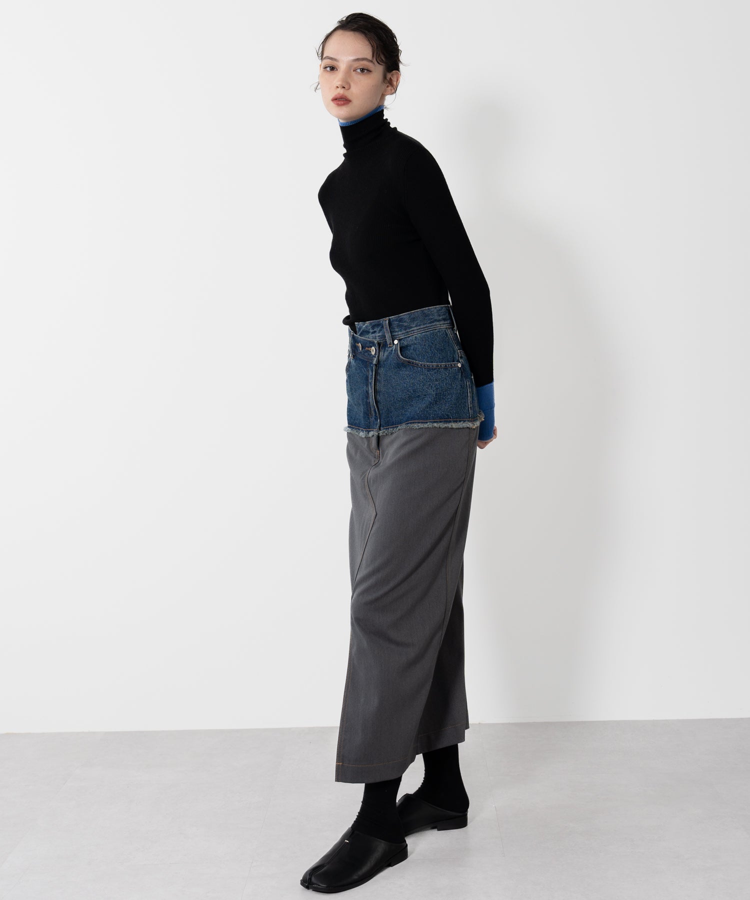 Denim Docking Fitted Skirt