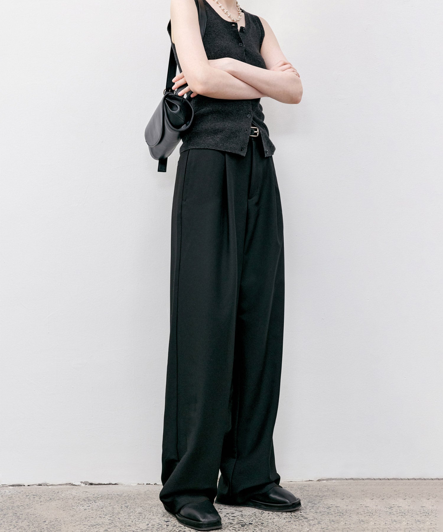 Wide-Leg One-Tuck Pants