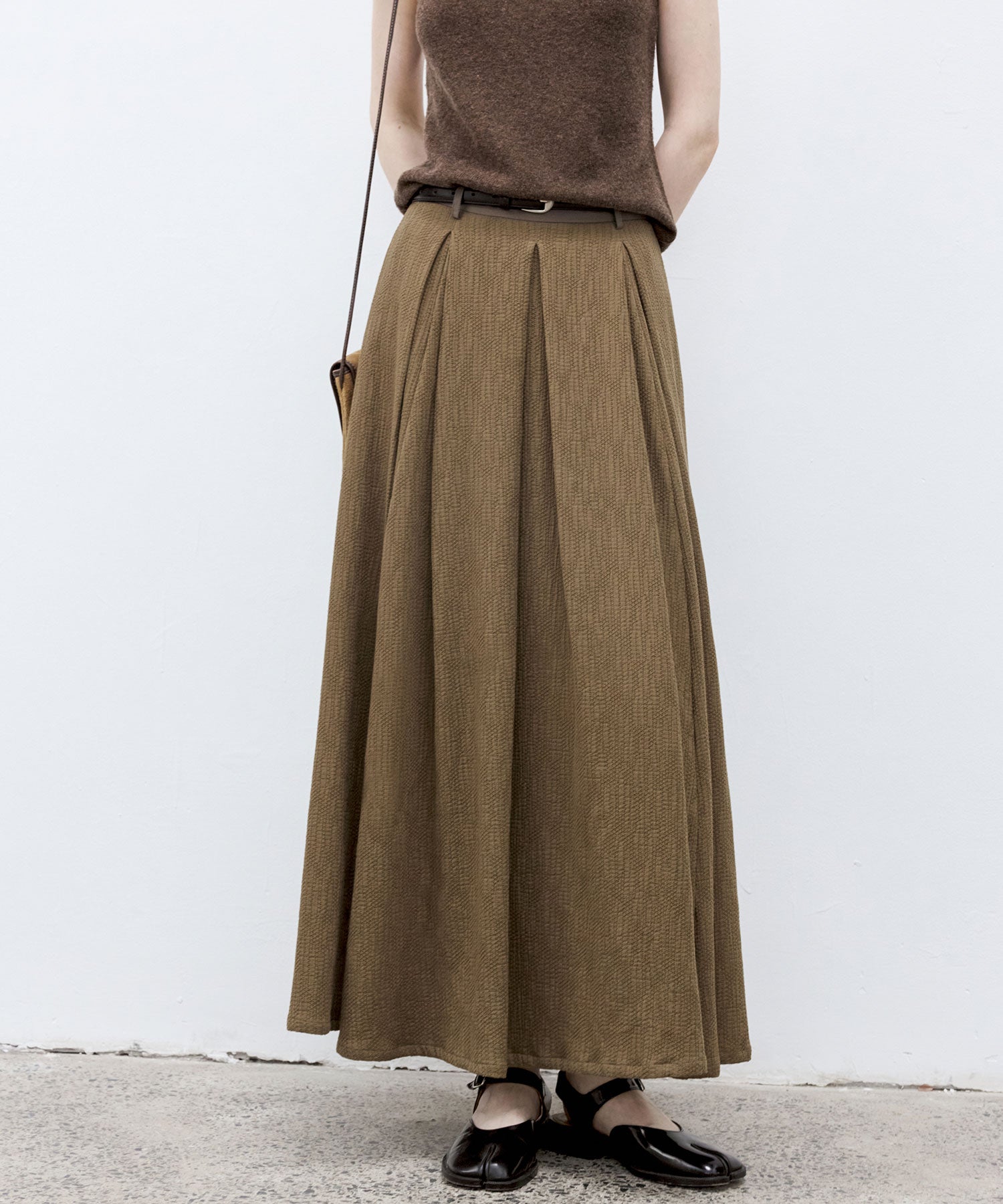 Crepe-Like Flared Skirt