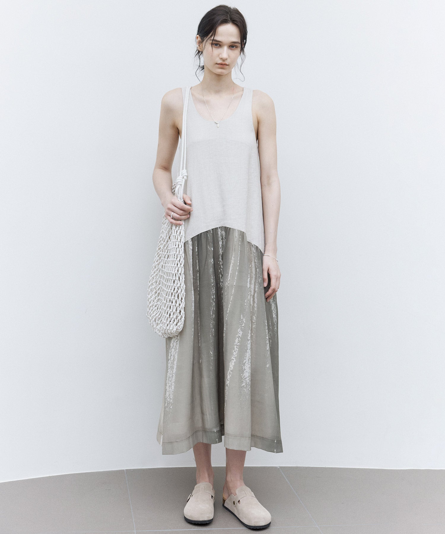 Artistic Light &amp; Shadow Print Sleeveless Dress