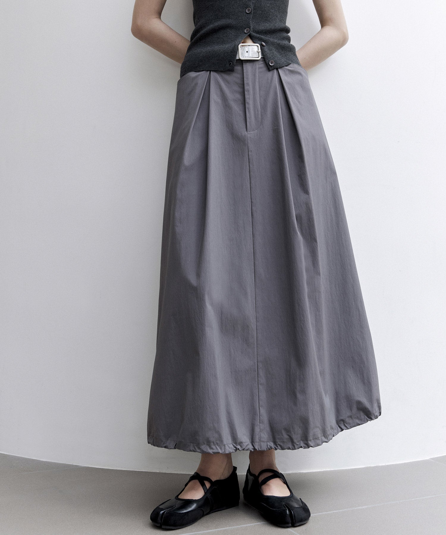 Mid-Rise A-Line Balloon Skirt with Pleated Utility Design