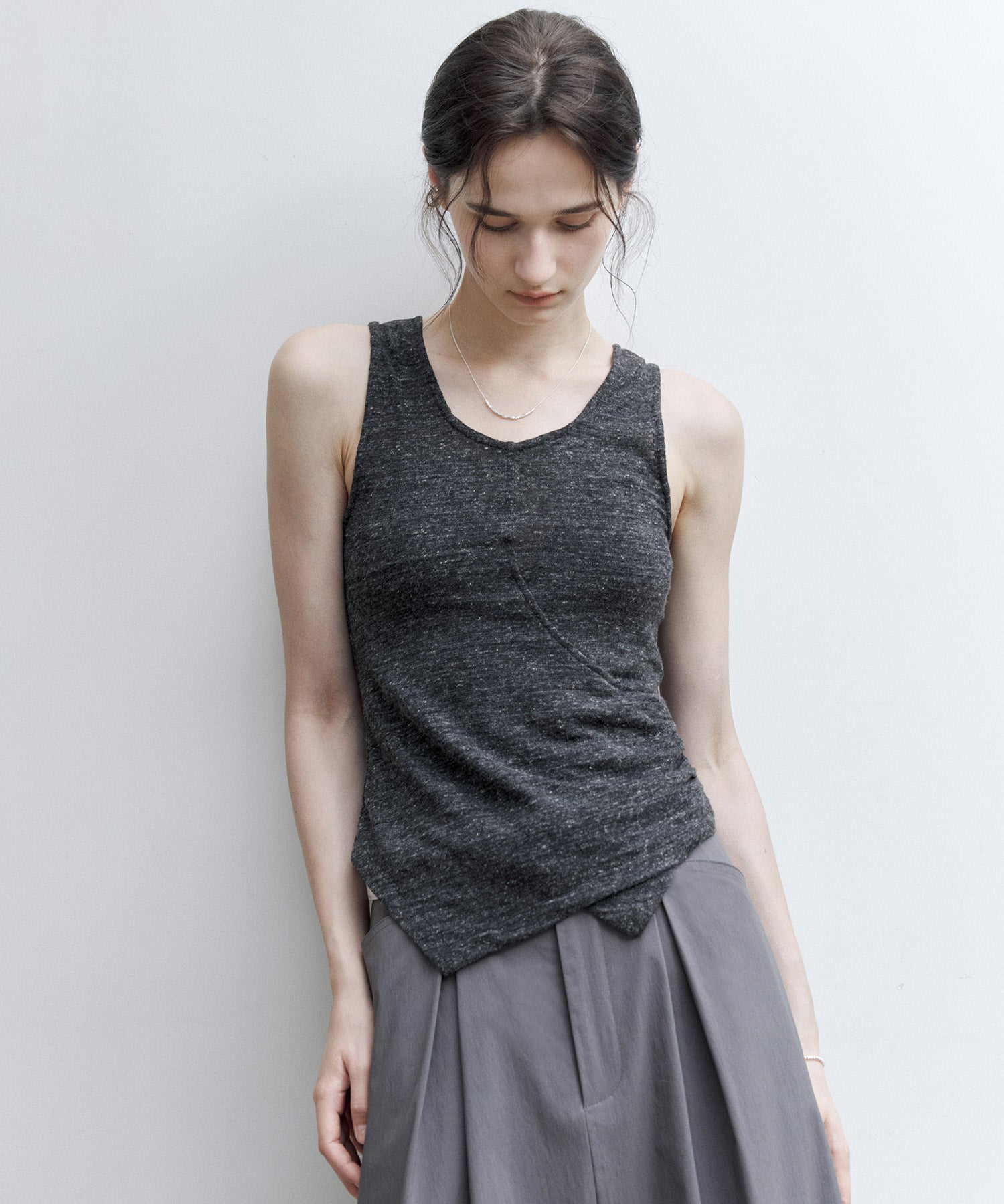 Asymmetric Hem Ruched Tank Top – Slim Fit &amp; Deconstructed Design