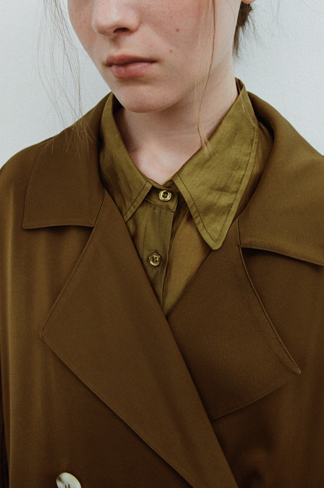 sleeve gathered narrow trench coat 