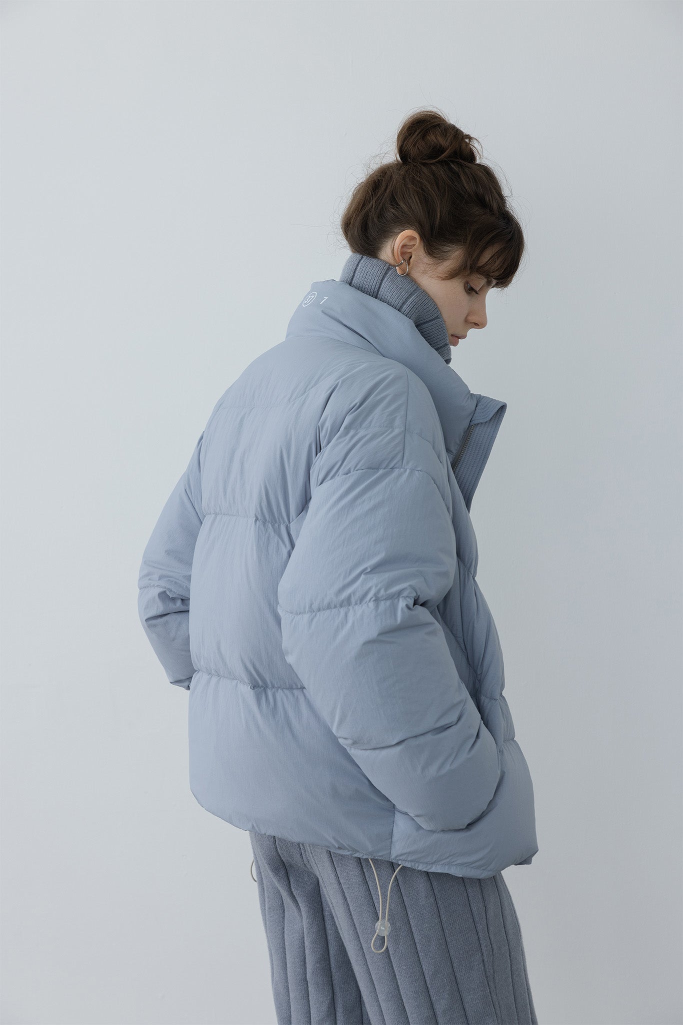 color volume down jacket 