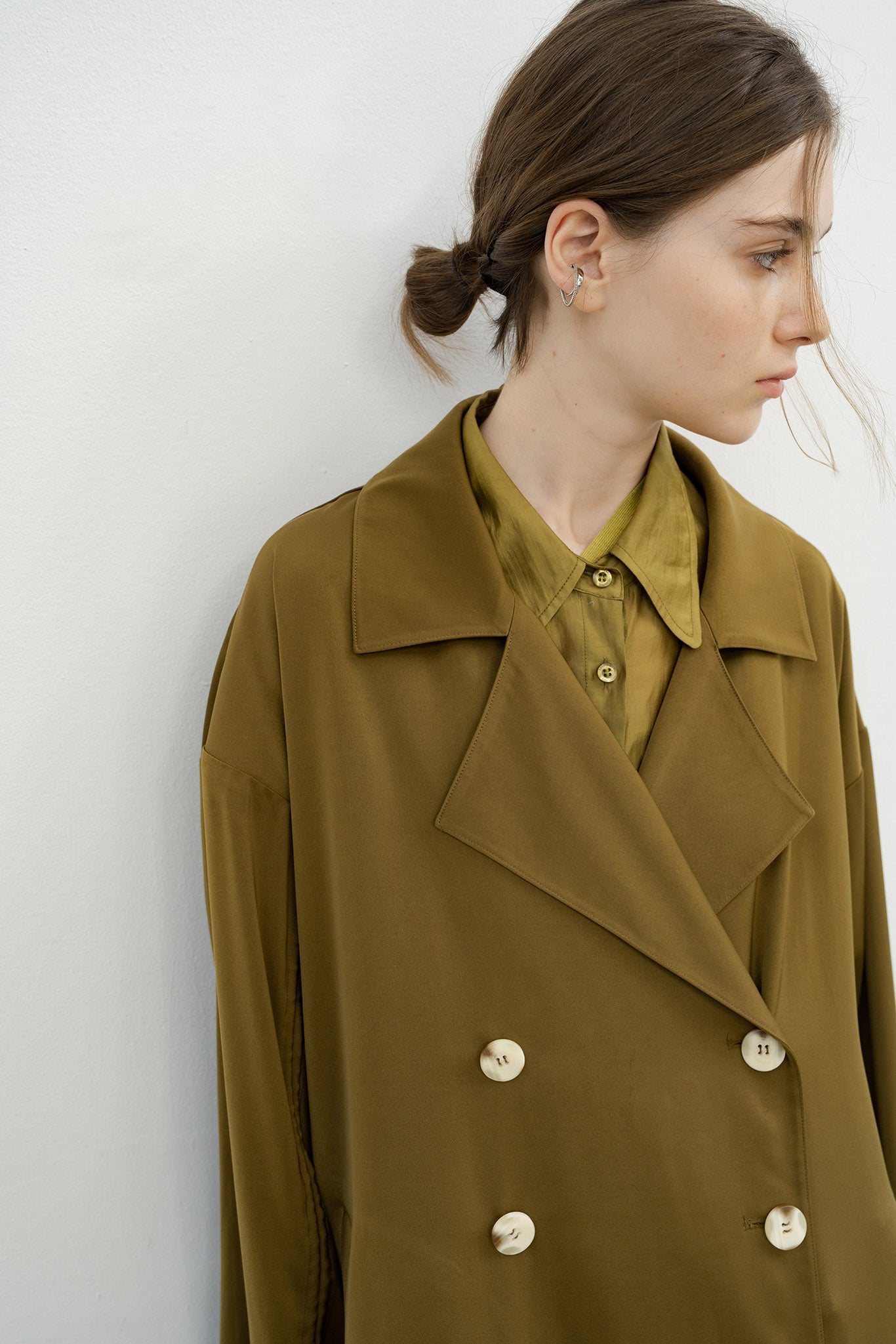 sleeve gathered narrow trench coat 