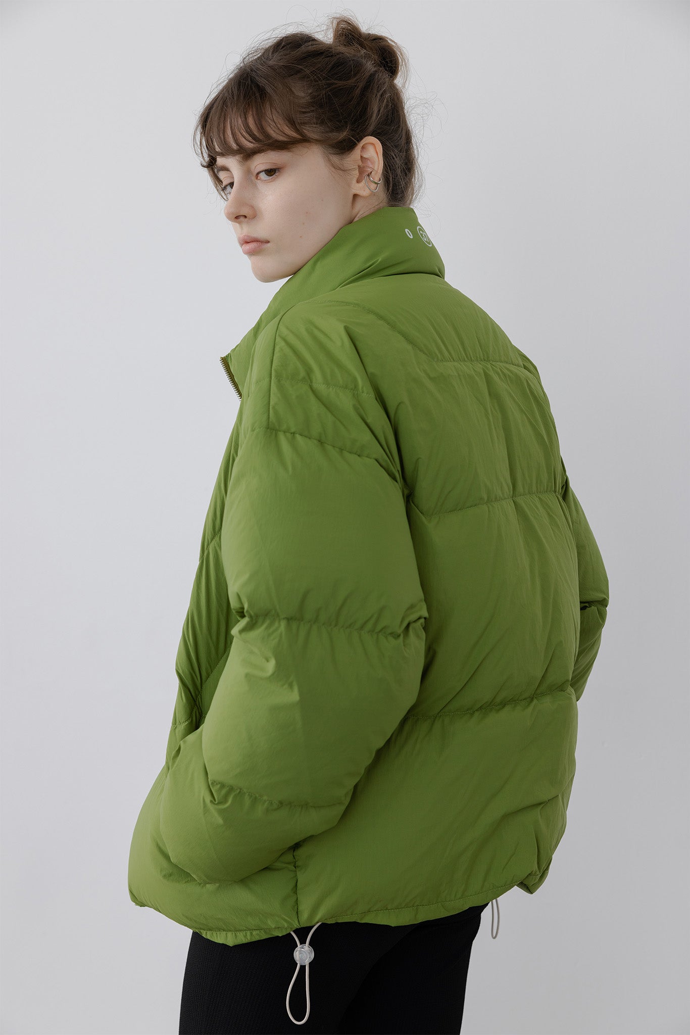 color volume down jacket 