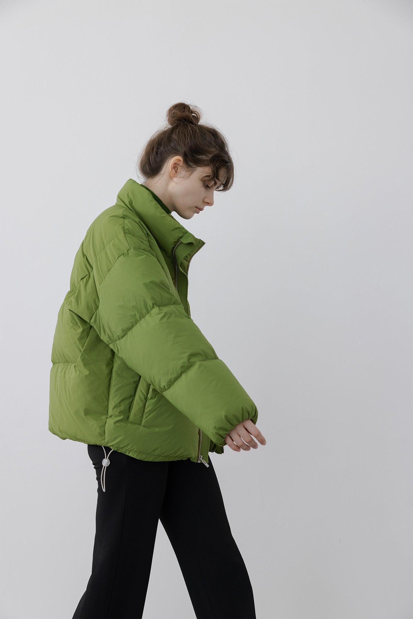 color volume down jacket 