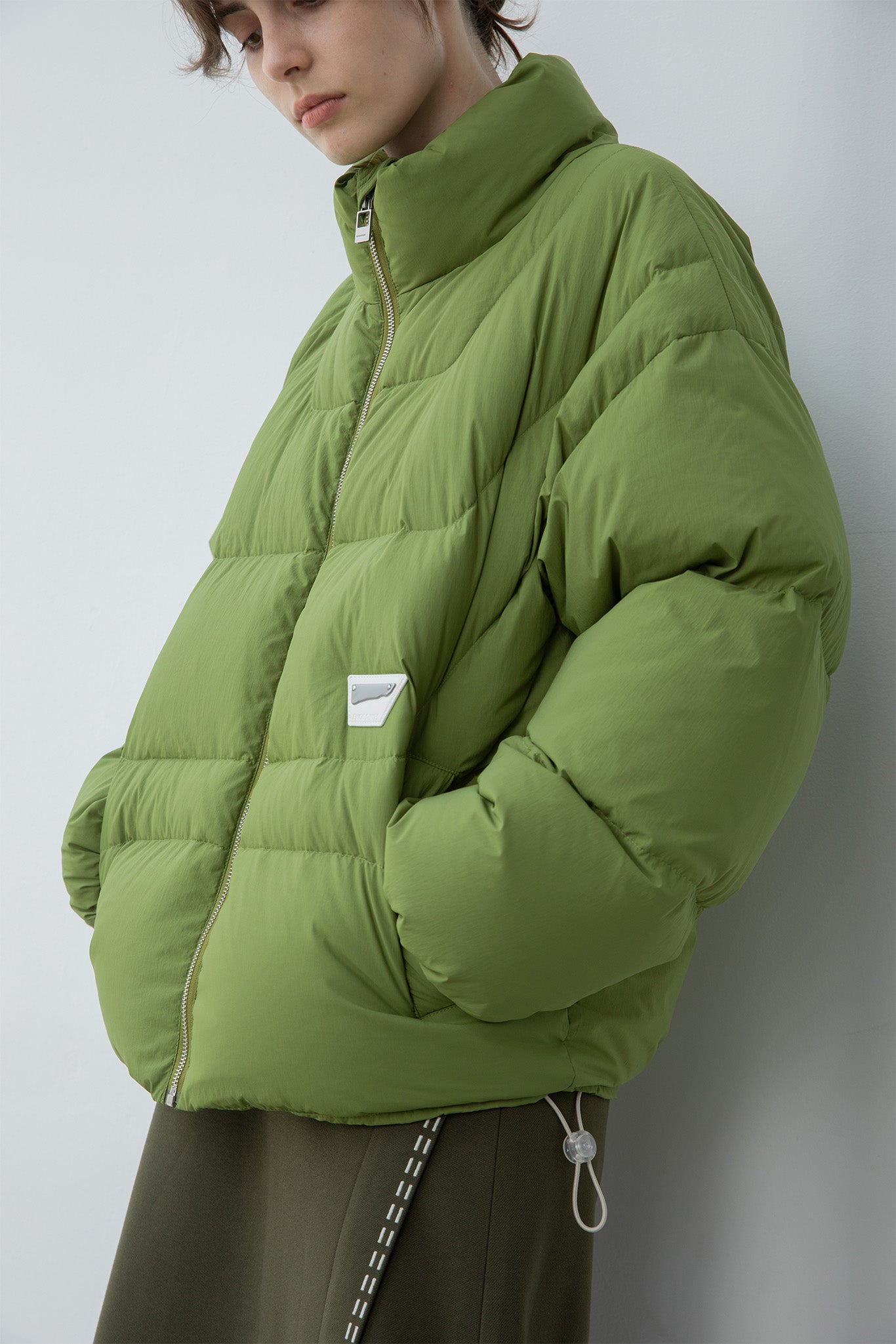 color volume down jacket 